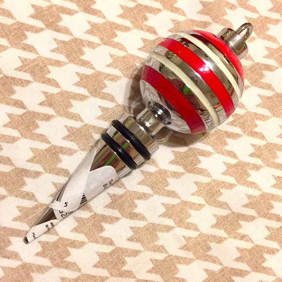 NWT. Lenox Christmas bottle stoppers, set of 2. - Picture 3 of 7